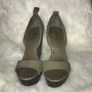 7 for all mankind wedges Sz 11
